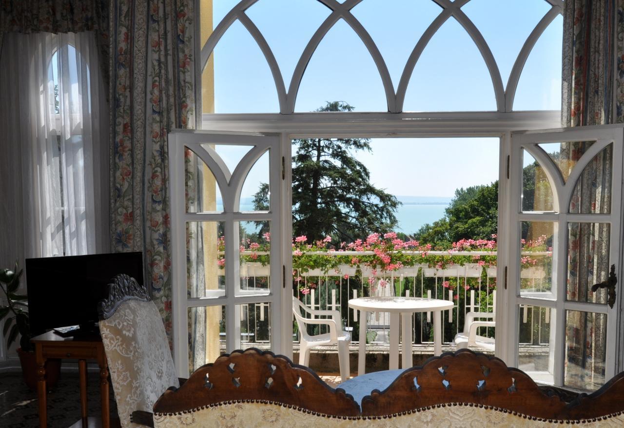 Sir David Balaton Castle Apartmanok 鲍洛通塞派兹德 外观 照片