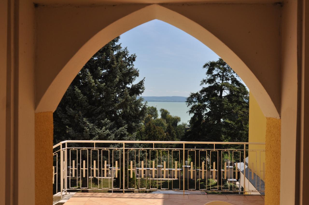Sir David Balaton Castle Apartmanok 鲍洛通塞派兹德 外观 照片
