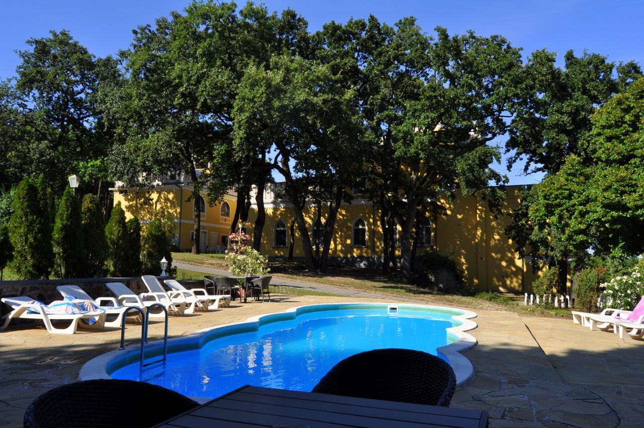 Sir David Balaton Castle Apartmanok 鲍洛通塞派兹德 外观 照片